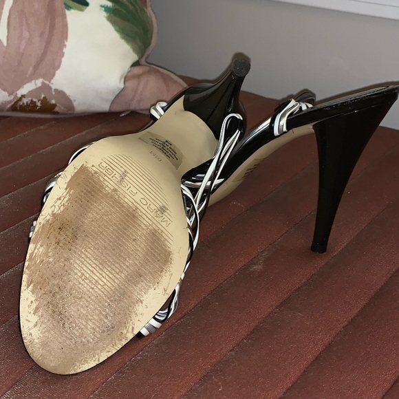Marc Fisher black/silver/white sandals - Picture 3 of 3